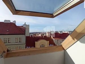 Pronájem bytu 3+kk, Praha - Vinohrady, U Kanálky, 108 m2