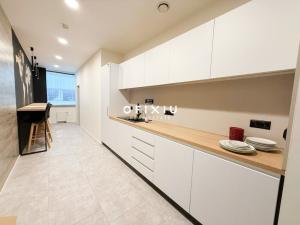 Pronájem kanceláře, Brno - Štýřice, Londýnské náměstí, 742 m2