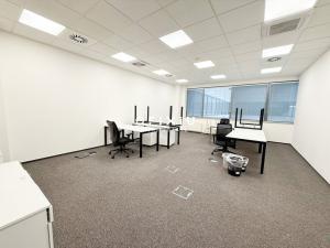 Pronájem kanceláře, Brno - Štýřice, Londýnské náměstí, 742 m2