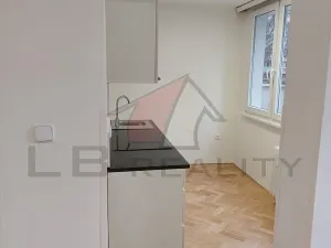 Pronájem bytu 1+1, Kolín, Dělnická, 33 m2