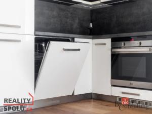 Prodej bytu 2+kk, Opava - Předměstí, U Hliníku, 34 m2