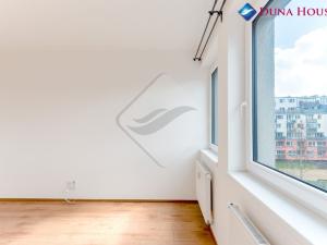 Prodej bytu 1+kk, Praha - Střížkov, Zakšínská, 32 m2