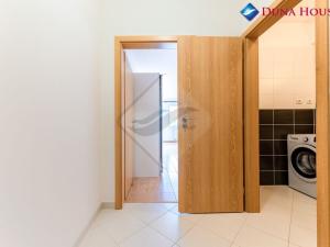 Prodej bytu 1+kk, Praha - Střížkov, Zakšínská, 32 m2