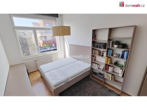 Pronájem bytu 2+kk, Praha - Velká Chuchle, Mrkosova, 62 m2