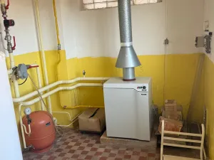 Pronájem výrobních prostor, Jihlava, Na Vyhlídce, 700 m2