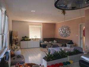 Prodej bytu 4+kk, Radonice, Zápská, 100 m2