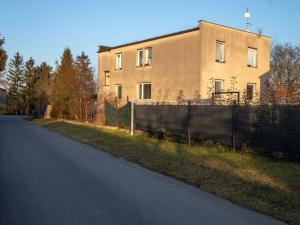 Prodej bytu 4+kk, Radonice, Zápská, 100 m2