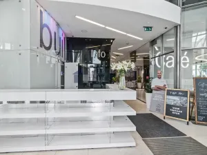 Pronájem kanceláře, Praha - Nové Město, Jiráskovo náměstí, 24 m2