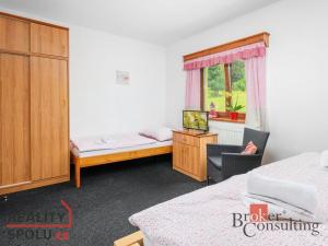 Prodej ubytování, Světlá pod Ještědem - Hoření Paseky, 702 m2