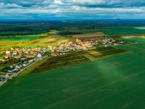 Prodej pozemku pro bydlení, Slaný, 840 m2