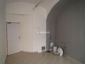 Pronájem obchodního prostoru, Rumburk, Třída 9. května, 16 m2