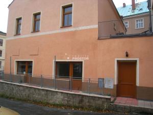 Pronájem obchodního prostoru, Rumburk, Třída 9. května, 16 m2