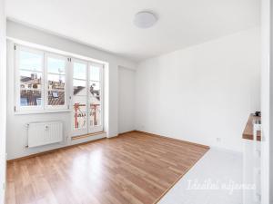 Pronájem bytu 2+kk, Praha - Kyje, Pelušková, 37 m2