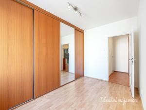 Pronájem bytu 3+kk, Praha - Braník, Žalmanova, 67 m2