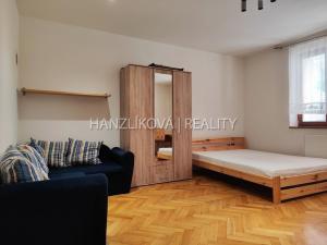 Pronájem bytu 2+kk, České Budějovice, J. Š. Baara, 60 m2