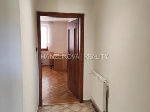 Pronájem bytu 2+kk, České Budějovice, J. Š. Baara, 60 m2