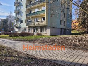 Pronájem obchodního prostoru, Orlová - Lutyně, Školní, 66 m2