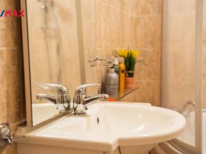 Prodej bytu 2+1, Janské Lázně, Na Sluneční Stráni, 60 m2