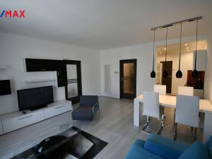 Pronájem bytu 2+kk, Pardubice - Pardubice-Staré Město, Pernštýnské náměstí, 65 m2