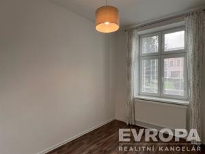 Pronájem bytu 2+kk, Žirovnice, Havlíčkovo náměstí, 43 m2