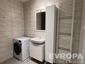 Pronájem bytu 2+kk, Žirovnice, Havlíčkovo náměstí, 43 m2