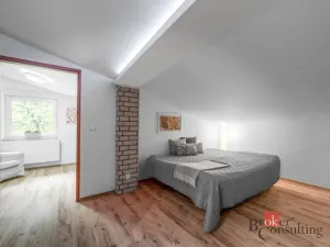 Prodej obchodního prostoru, Jablonec nad Nisou - Mšeno nad Nisou, Želivského, 300 m2