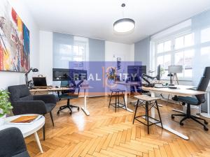 Pronájem kanceláře, Praha - Dejvice, Na viničních horách, 140 m2