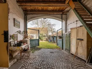 Prodej zemědělské usedlosti, Branišov, 300 m2