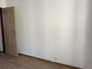 Prodej bytu 3+kk, Karlovy Vary, Wolkerova, 58 m2