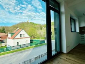 Pronájem bytu 2+kk, Praha - Dejvice, Pokojná, 44 m2