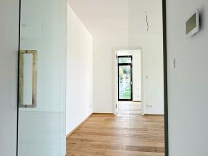 Pronájem bytu 2+kk, Praha - Dejvice, Pokojná, 44 m2