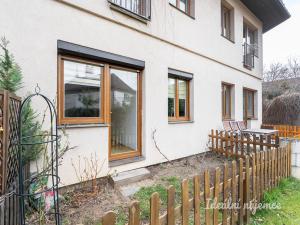 Pronájem bytu 2+kk, Horoměřice, Velvarská, 49 m2