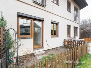 Pronájem bytu 2+kk, Horoměřice, Velvarská, 49 m2