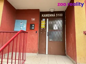 Pronájem bytu 1+1, Chomutov, Kamenná, 35 m2