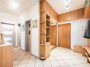 Prodej bytu 4+1, Hranice, Jižní, 107 m2