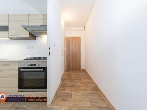 Prodej bytu 3+1, Olomouc, kpt. Jaroše, 68 m2