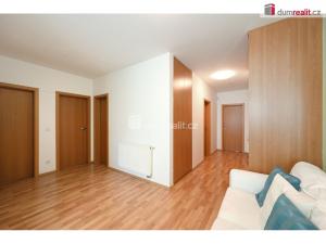 Prodej rodinného domu, Praha - Lochkov, K úvozu, 261 m2