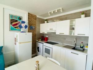 Prodej bytu 1+kk, Costa Adeje, Španělsko, 50 m2