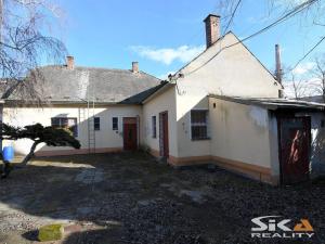 Prodej výrobních prostor, Louny, Říční, 2310 m2