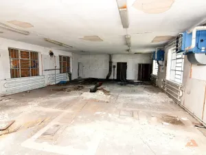 Prodej výrobních prostor, Louny, Říční, 2310 m2