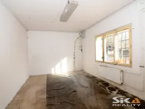 Prodej výrobních prostor, Louny, Říční, 2310 m2