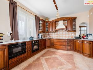 Prodej rodinného domu, Divišov, Vrcha II, 350 m2