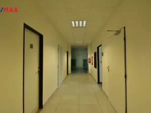 Pronájem kanceláře, Hradec Králové - Slezské Předměstí, Bratří Štefanů, 36 m2