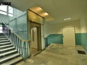 Pronájem kanceláře, Hradec Králové - Slezské Předměstí, Bratří Štefanů, 36 m2