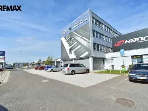 Pronájem kanceláře, Hradec Králové - Slezské Předměstí, Bratří Štefanů, 36 m2