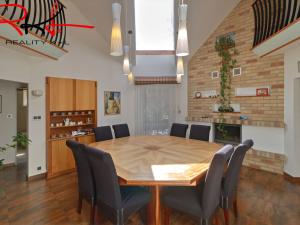 Prodej rodinného domu, Černouček, 180 m2