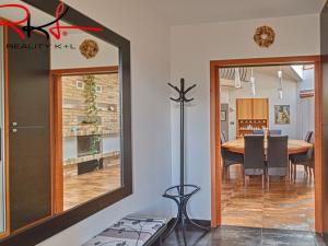 Prodej rodinného domu, Černouček, 180 m2