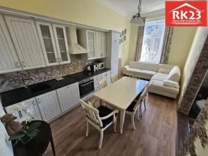 Prodej bytu 2+kk, Mariánské Lázně, Ruská, 69 m2