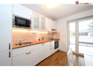 Prodej rodinného domu, Praha - Lochkov, K úvozu, 62 m2