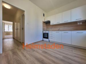 Pronájem bytu 2+1, Karviná - Nové Město, tř. Osvobození, 57 m2